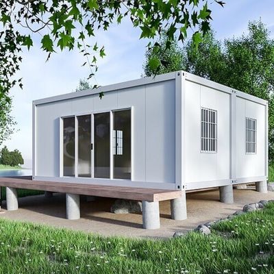 Casa de contêiner pré-fabricada acessível para hotel em branco/cinzento/preto