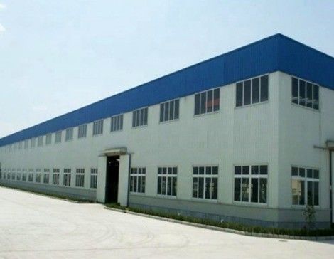 Estruturas de tubos de aço modernos concebidos para edifícios agrícolas pré-fabricados