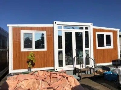 Instalação rápida Vantagem padrão pré-fabricado Modular Moderno casas de luxo habitacionais Casa de contêiner expandível