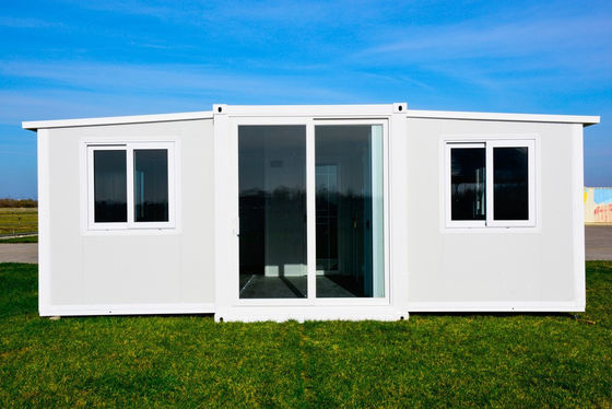 Casa modular dobrável pré-fabricada com 3 quartos e porta de aço personalizada