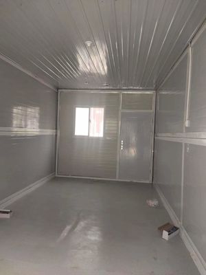Casas de contêiner personalizadas de 2 andares com estilo de design à prova d'água e característica desmontável